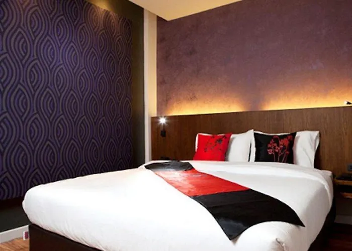 Siam Swana 3*